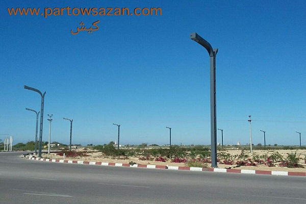 نصب پایه روشنایی فلزی در شیراز 3 پایه روشنایی